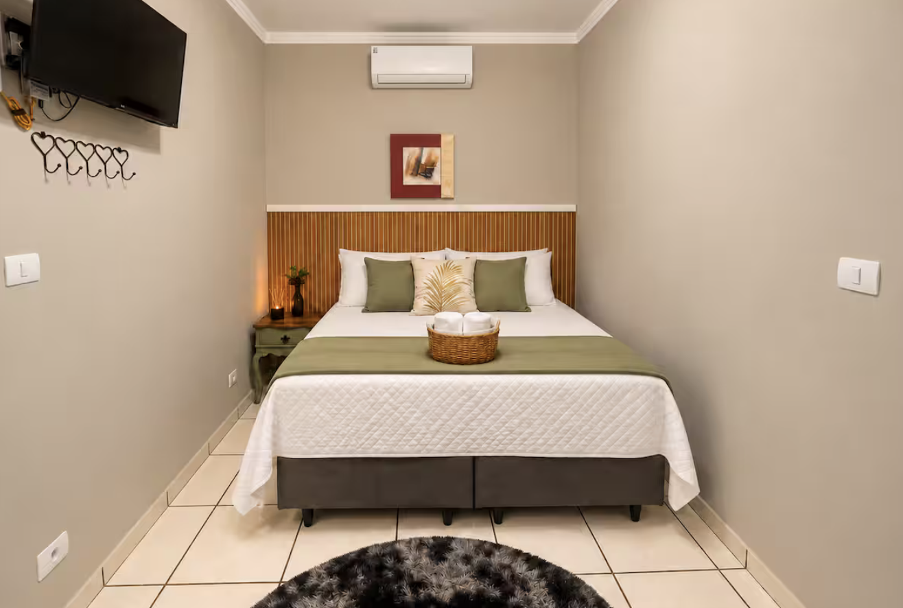 Flat ao lado da Santa Casa, ar e vaga